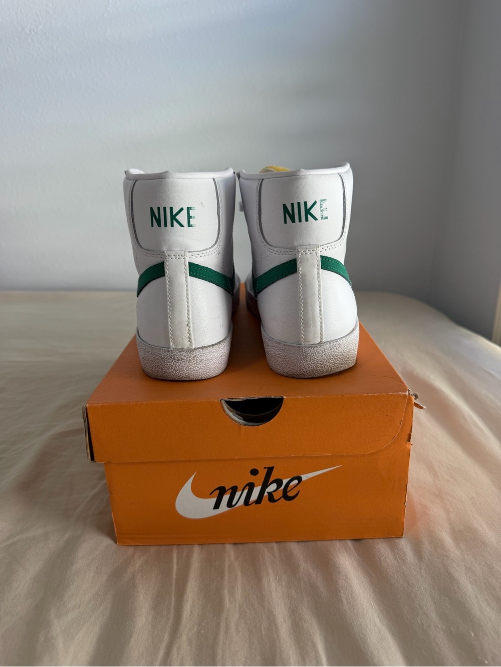 Nike Blazer Mid with Green Swoosh - Picture 5 of 7